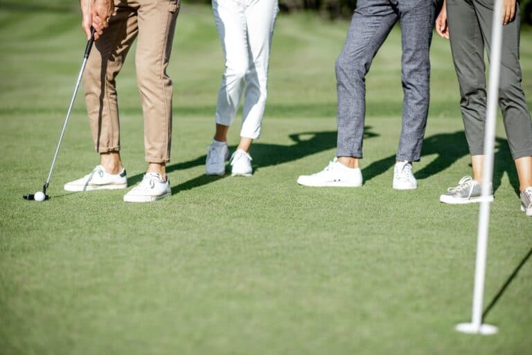 Die 10 größten Fehler, die Golf Anfänger und High-Handicapper auf dem Golfplatz machen.