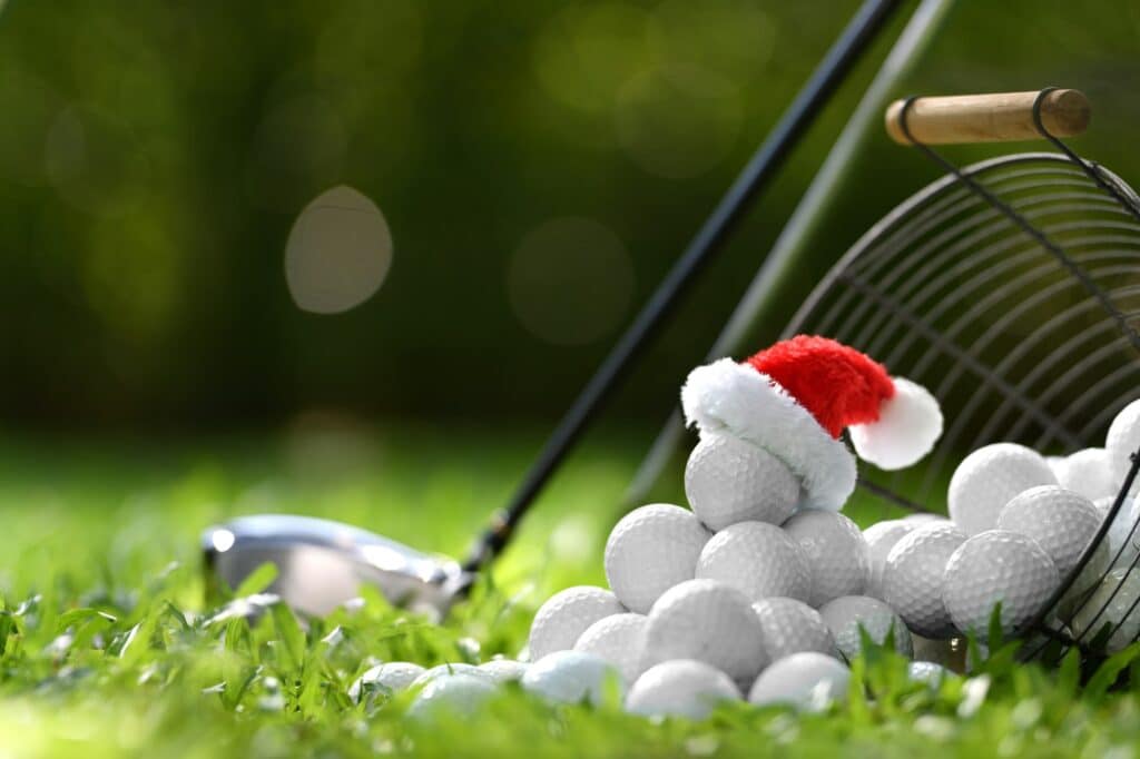 Golf spielen in der kalten Jahreszeit Schlägeraufbewahrung, Temperatureffekte, Überprüfung der Ausrüstung 1 Golf spielen in der kalten Jahreszeit